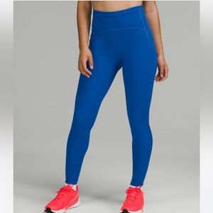 NWT Swift Speed High Rise Leggings/Tight 28” with two drop in pockets & back zip